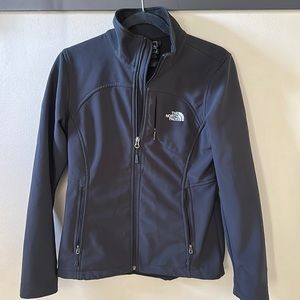 north face wind break coat